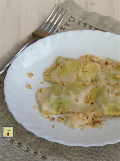 Tortelli Di Bietole Con Crema Al Parmigiano Tortelli Fatti In Casa