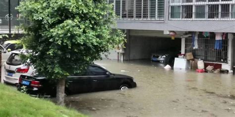 红色预警！强降雨致鹿寨县城多处内涝，未来几天还有腾讯新闻