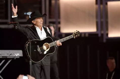 George Strait Sells Out All Six Las Vegas Concerts