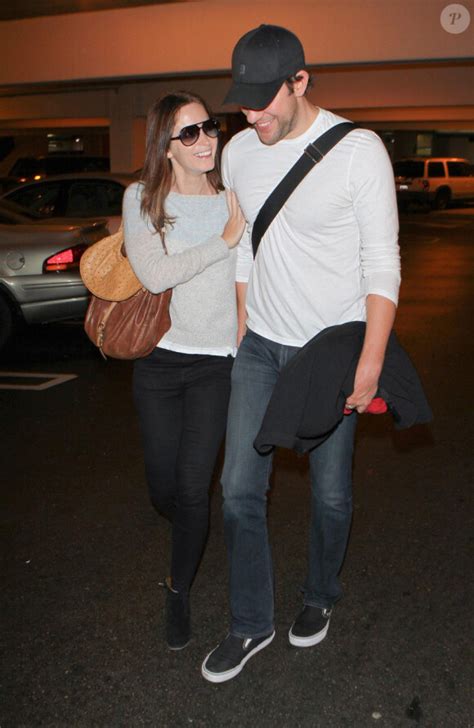 Photo Emily Blunt Et Son Mari John Krasinski Arrivent Los Angeles