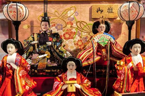 Premium Photo | Japanese Hinamatsuri dolls