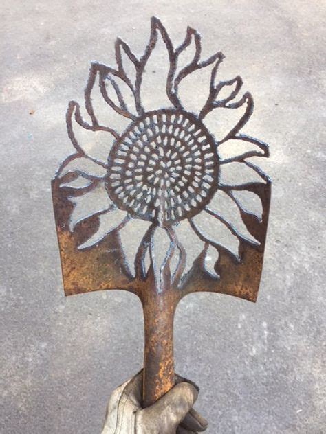 Pin By Ana On Forja Metal Tree Wall Art Welding Art Scrap Metal Art