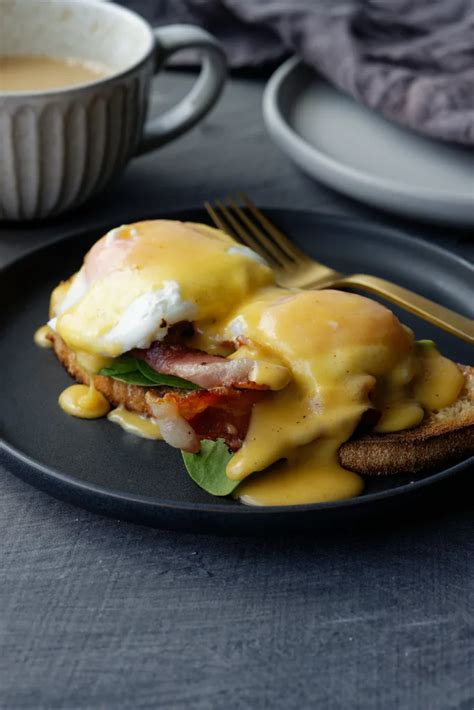 Seriously Easy Eggs Benedict Miss Molly Makes