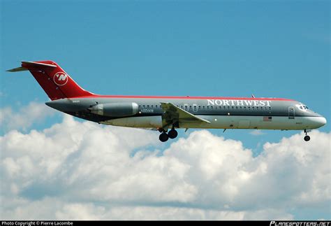 N601NW Northwest Airlines McDonnell Douglas DC 9 32 Photo By Pierre