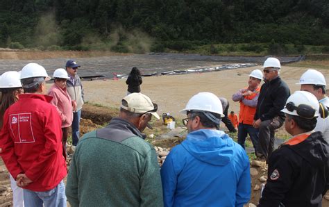 Autoridades Inspeccionan Trabajos De Futuro Relleno Sanitario En Puerto