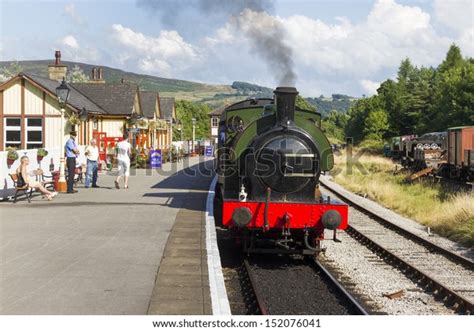 72 Bolton Abbey Steam Railway Images, Stock Photos, 3D objects ...