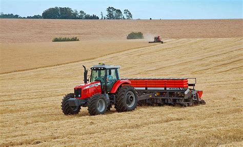 Tractor Massey Ferguson Hp A O Agroads