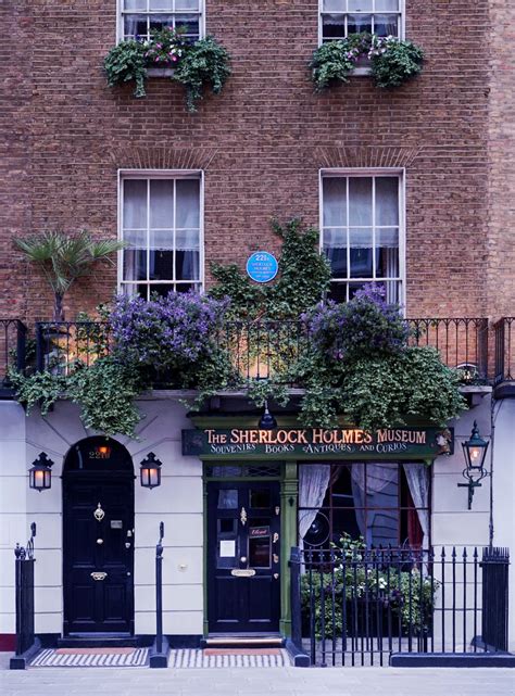 Sherlock Holmes Museum - The official home of Sherlock Holmes