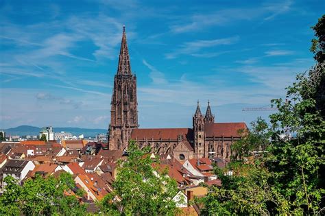 Visite guidée publique de la ville de Fribourg avec visite de la