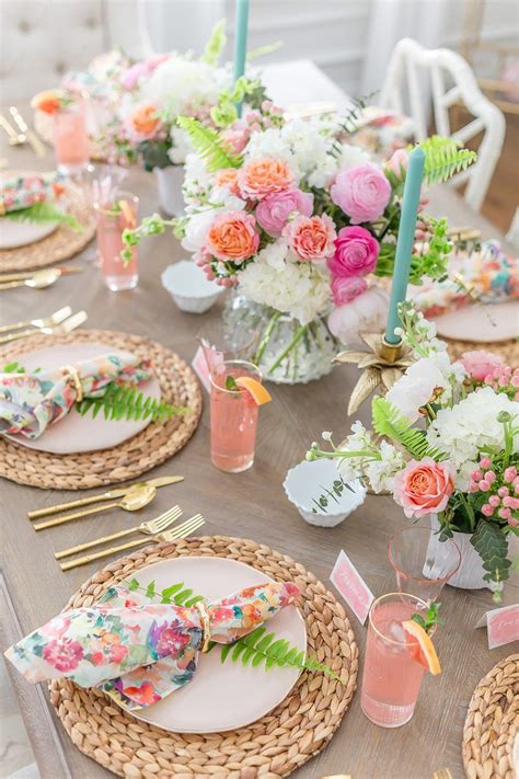 Tips To Set A Gorgeous Floral Summer Tablescape