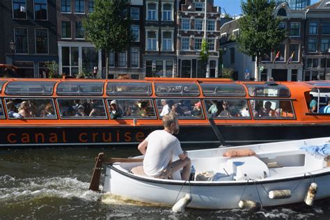 Recommendation of an Amsterdam Canal Tour - British Isles/Western ...