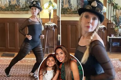 Farrah Abrahams Mom Debra 62 Slammed By Teen Mom Fans For Dancing In