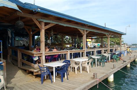 Rich Harrill's Aruba: Zeerover--Where the Locals Eat