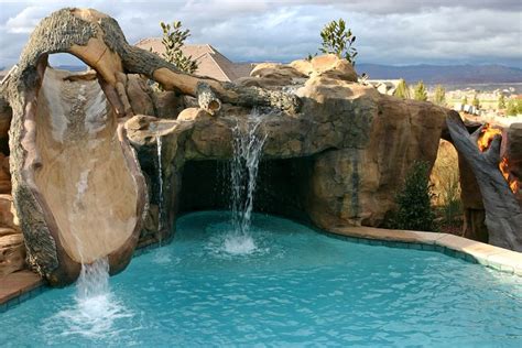 Cool Off This Summer With A Luxury Swimming Pool From Prestige Custom