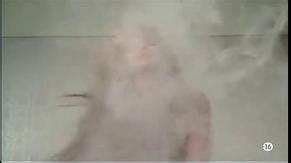 LE PLUMARD EN FOLIE NUDE SCENES AZNude