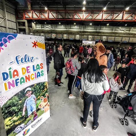 Festejos Del Dia Del Ni O En Los Microestadios Del Distrito Escobar A