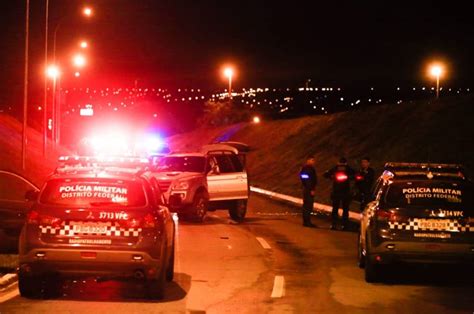 Explosão de caixas eletrônicos carro usado em fuga foi roubado em GO