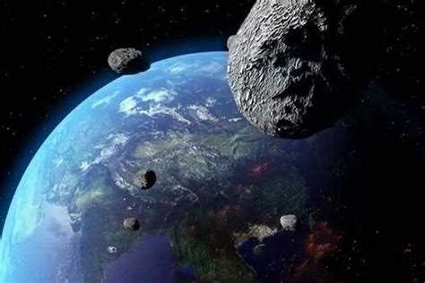 Asteroid Sebesar Menara Eiffel Bakal Melaju Cepat Ke Bumi Berpotensi