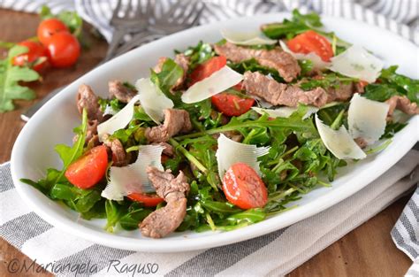 Straccetti Di Vitello Con Rucola E Grana Ricetta Veloce