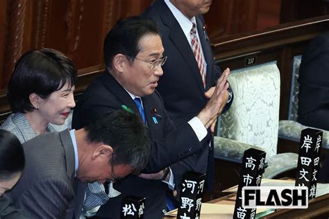 「まさしく政権交代前夜」立憲、世論調査で衆院比例投票先が自民党超え識者も驚く自民の「鈍感ぶり」 Smart Flashスマフラ 光文社週刊誌