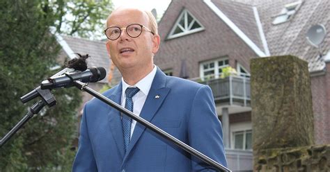 Stalag Gedenkstätte im Kreis Gütersloh Landtagspräsident spricht von