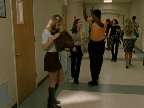 Nylon · The 10 Most 90s Outfits Buffy Ever Wore Hip Hop Fashion 90s