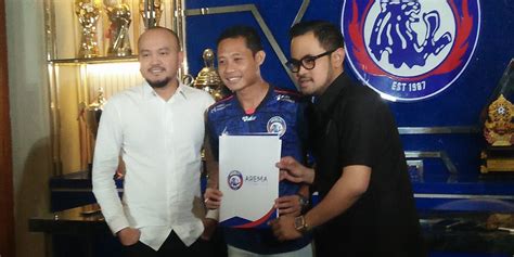 Daftar Pemain Arema Fc Musim 20222023 7 Pemain Baru 13 Muka Lama Siapa Gantikan Fortes