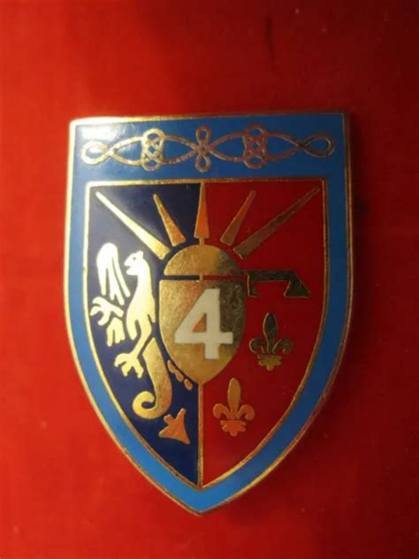 Insigne Militaire Pucelle Du Eme R Giment De Hussards Eur