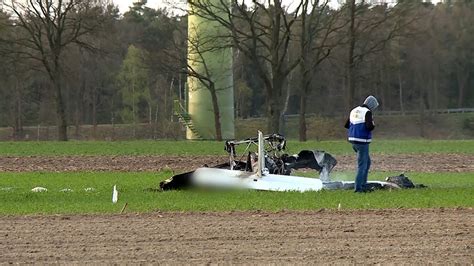 Flugzeug In Niedersachsen Abgest Rzt Ndr De Fernsehen