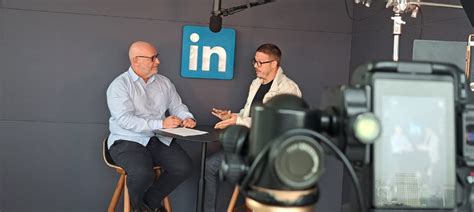 In Diretor Geral Do Linkedin Convida Personalidades Para S Rie Que