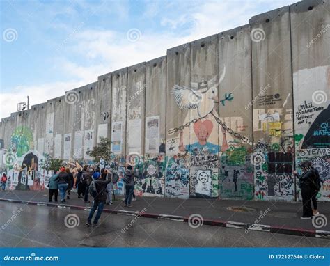 Israeli West Bank Barrier in Bethlehem Editorial Photo - Image of ...