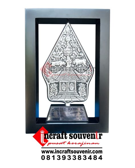 PLAKAT SOUVENIR WAYANG GUNUNGAN PW54 Incraft Souvenir