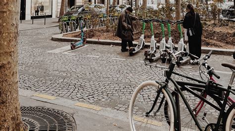 Paris La Fin Des Trottinettes En Libre Service Peut Elle Profiter Aux