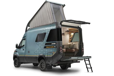 Hymer Venture S Tour O Voir Ce Camping Car Chic Et Futuriste Le