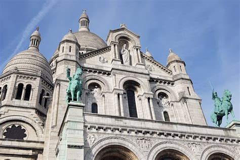 Paris Moulin Rouge Sacre Coeur And Montmartre Guided Tour Hellotickets