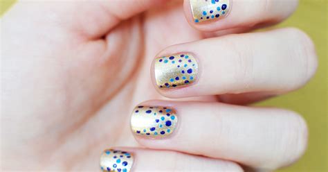 Dotted Nail Art Manicure Trend