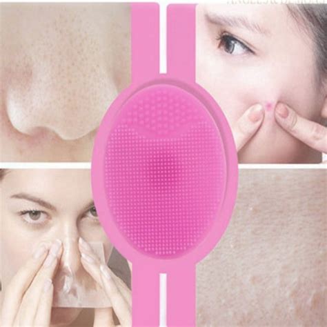 Super Soft Silicone Face Cleanser And Massager Brush Manual Facial Cleansing Brush Handheld Mat