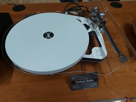 Rega P10 White Dealer Ad Canuck Audio Mart