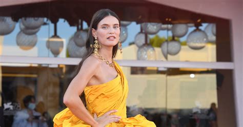 Bianca Balti Completamente Nuda Per Mostrare Le Cicatrici Dopo La