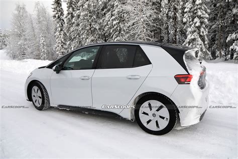 2023 VW ID.3 Facelift Spied With Minor Styling Updates | Carscoops