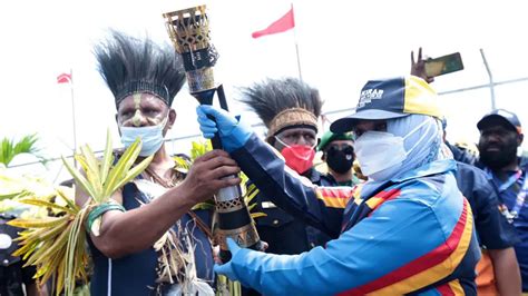 Filosofi Mendalam Di Balik Obor Pon XX Papua 2021 Yang Berbentuk Tifa