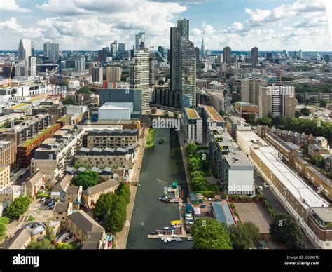 City Road Basin London England Stock Photo Alamy