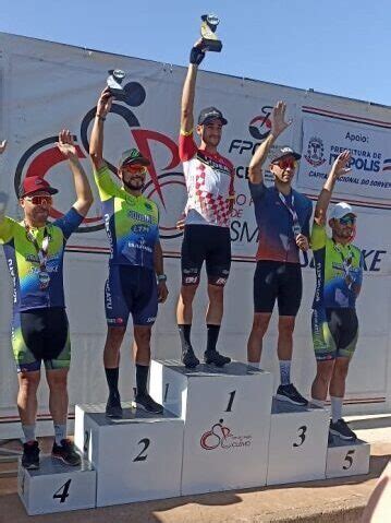 Equipe De Botucatu Conquista Medalhas Na Copa S O Paulo De Ciclismo