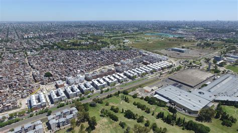 Integración en barrios populares cerca de 1 000 familias en su nueva