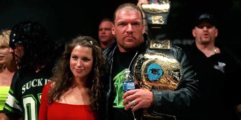 5 Reasons Triple H & Stephanie McMahon Are Best On Screen Together (& 5 ...