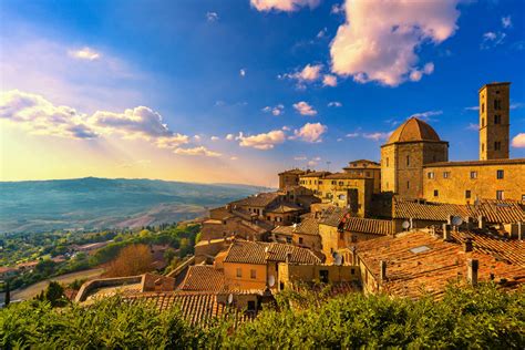 Los Pueblos M S Bonitos De La Toscana Entre Colinas Y Murallas