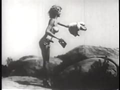 Chick With Big Tits Loves To Show Her Beautiful Figure And Lubricates Her Legs With Cream In The