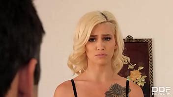 Stepdad Bangs Hot Teen XVIDEOS