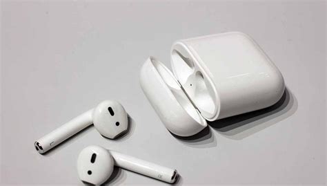 Apple Retrasa Lanzamiento De Airpods Poblaner As En L Nea