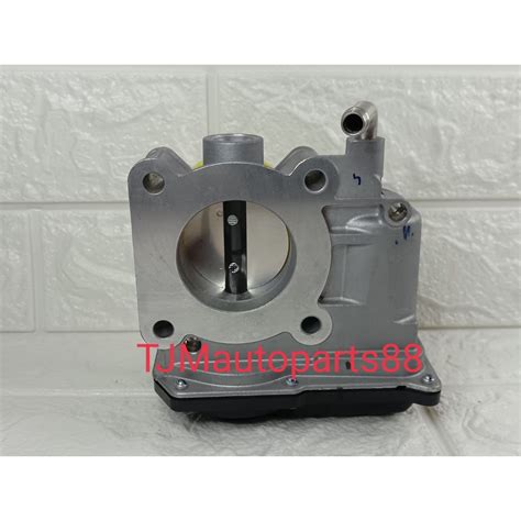 Throtle Body Toyota Vios Yaris 22030 0M010 Throttle Body Original